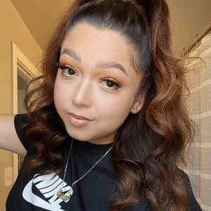 Meet your Posher, Rocio